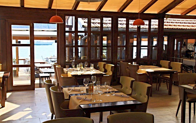 Fotelja PORTO WOOD